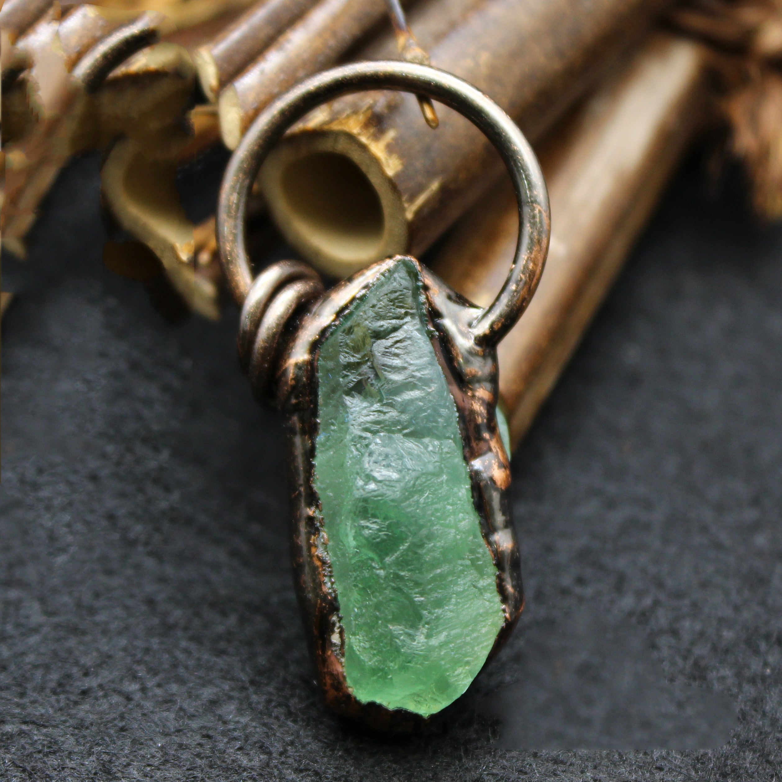 Natural Crystal Rough Stone Pendant Necklace – Gemstone Jewelry