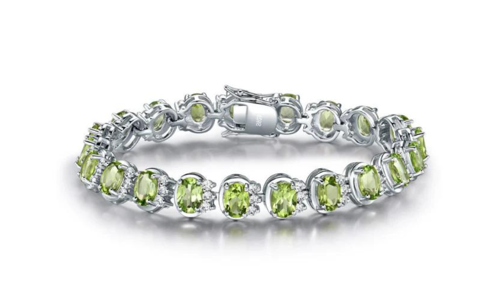 Natural Peridot Crystals, Peridot Pendants & Loose Gemstones – Folkmarket