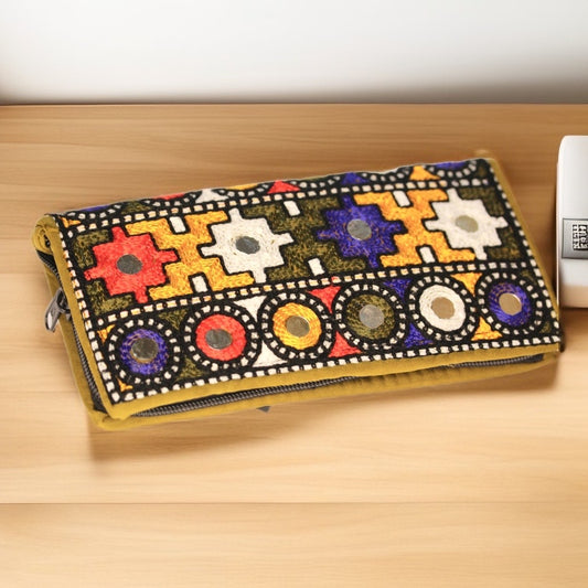 Handmade embroidered wallet for woman