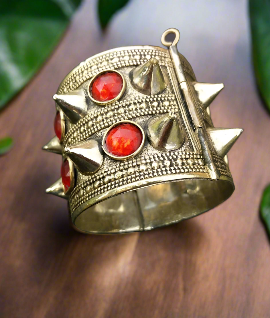 Afghan tribal traditional handcuff