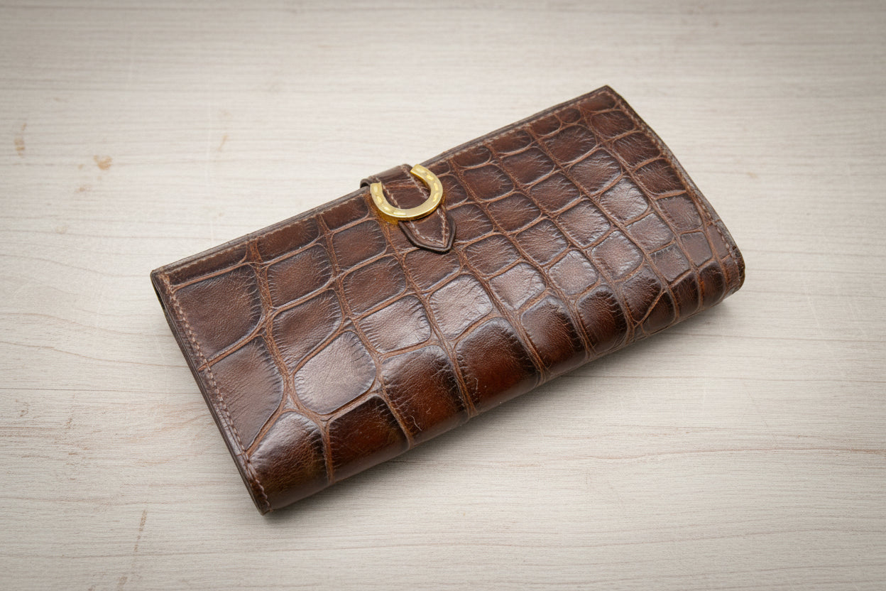 Brown Alligator Leather Clutch Wallet for Women – Exotic Handcrafted Bifold