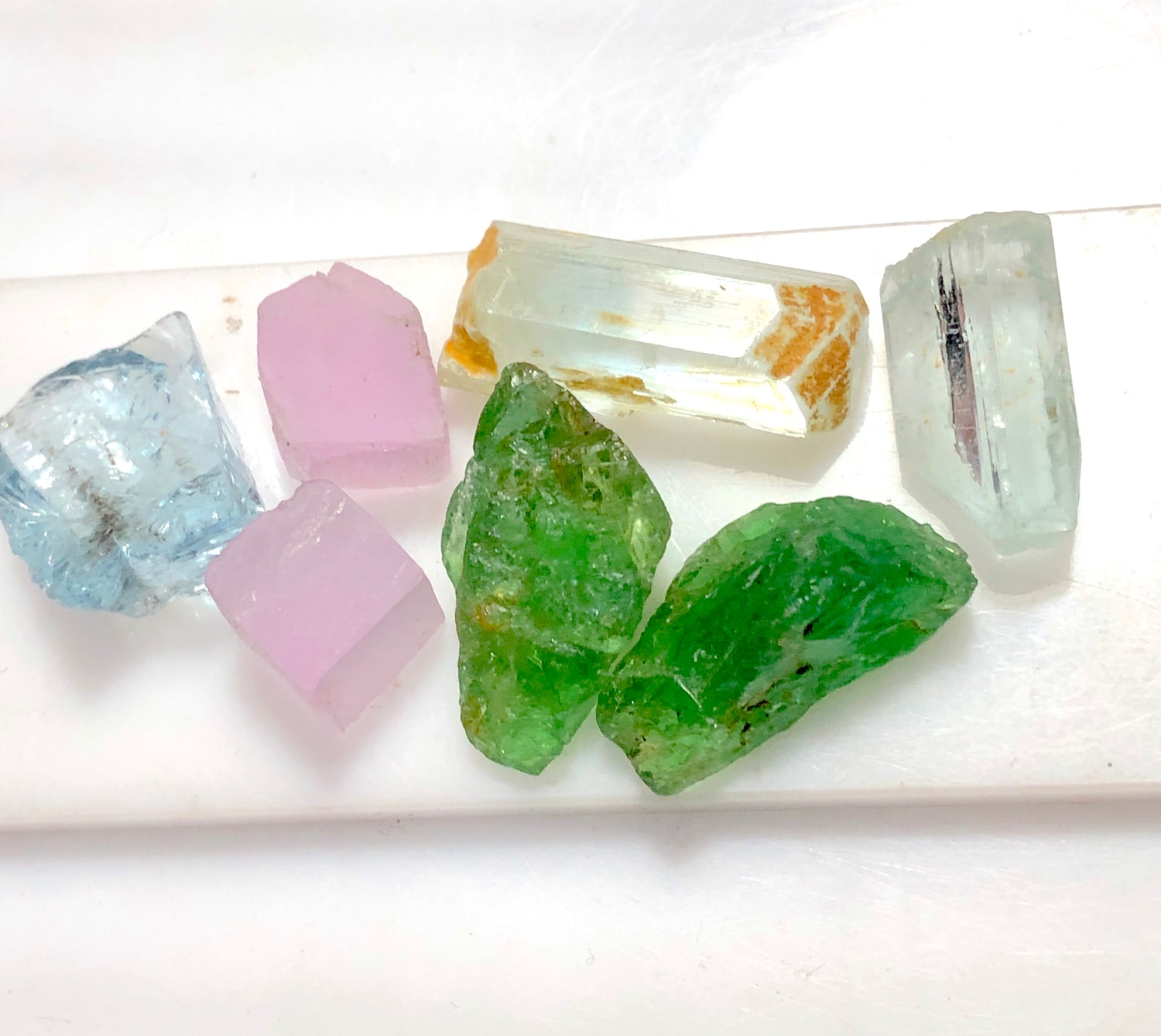 Mixed Healing Crystals for Collection - Raw Tsavorite, Kunzite, Aquamarine,