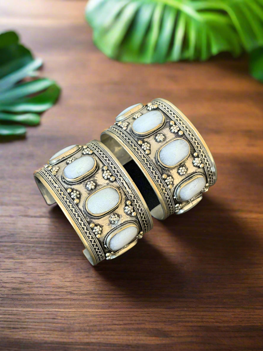 afghani jhumka
