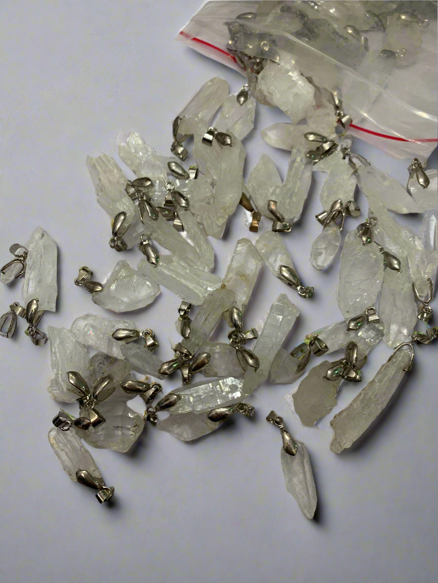 15 Pieces Of Quartz Crystal Pendants