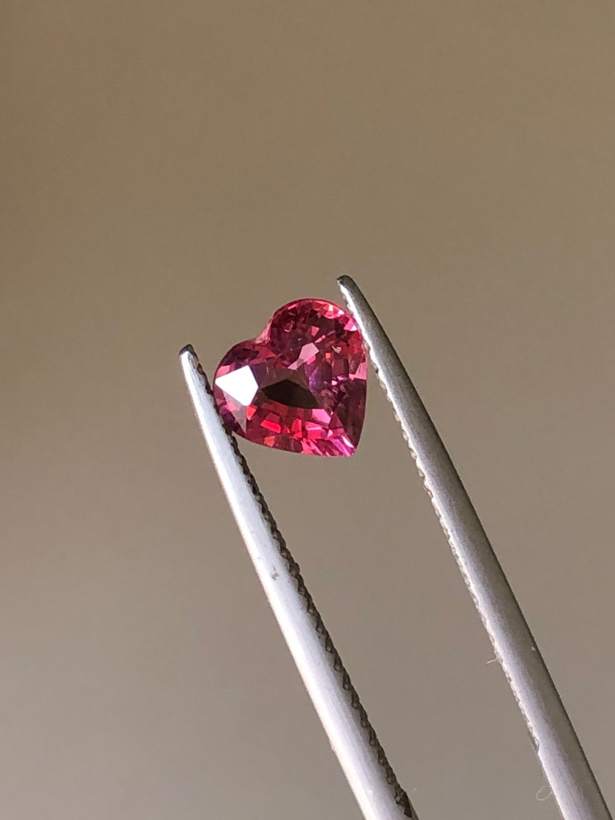 loose rhodolite garnet
