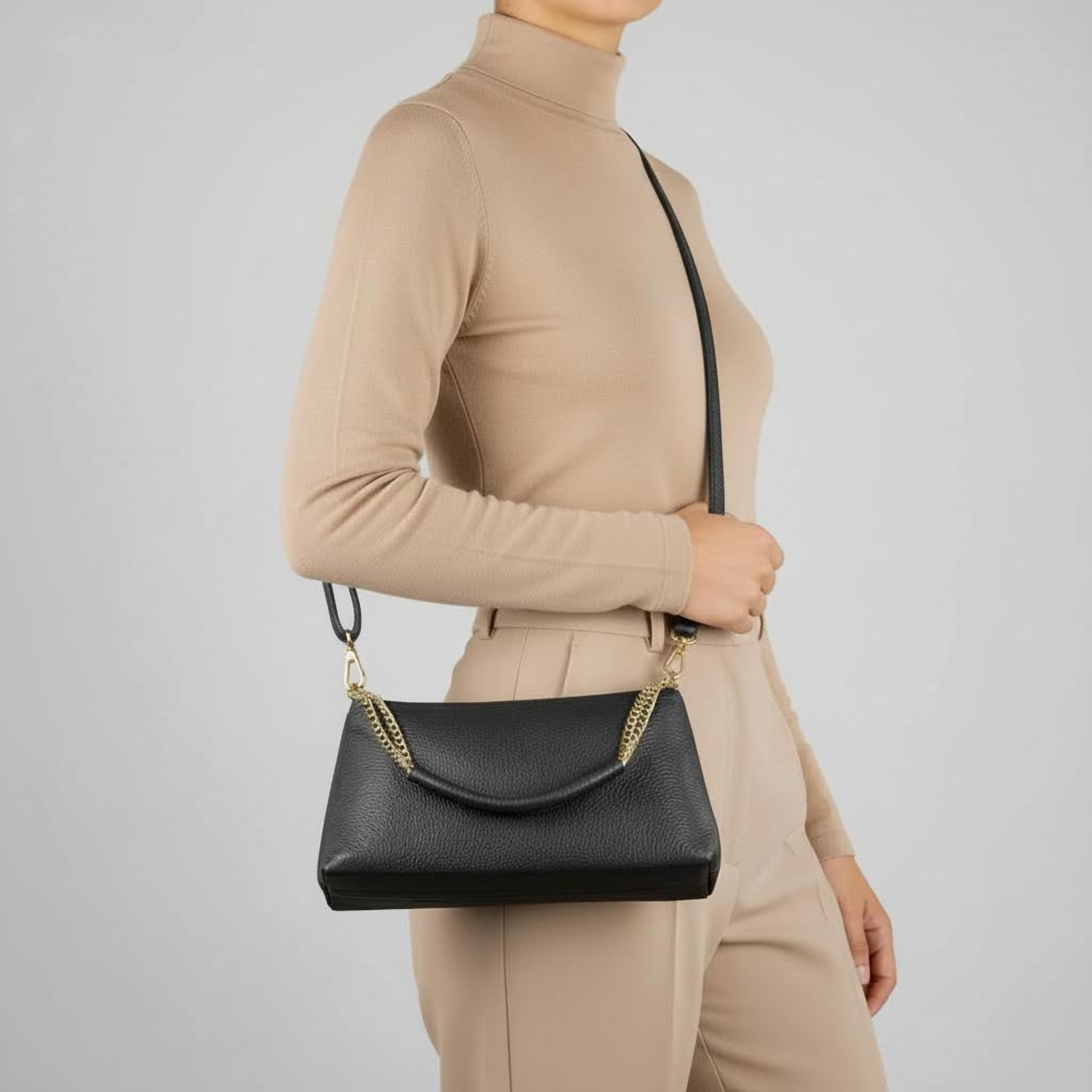 Genuine Calf Leather Crossbody Bag – Italian Made, Chain Handle & Dual Zip