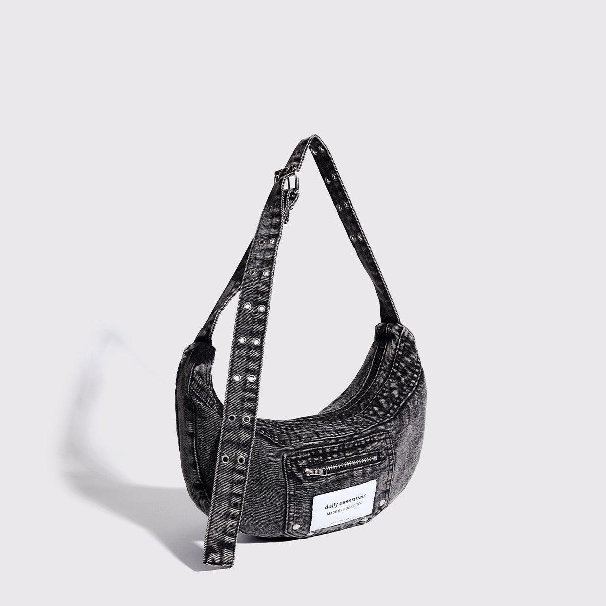 women’s denim hobo purse with zipper pocket