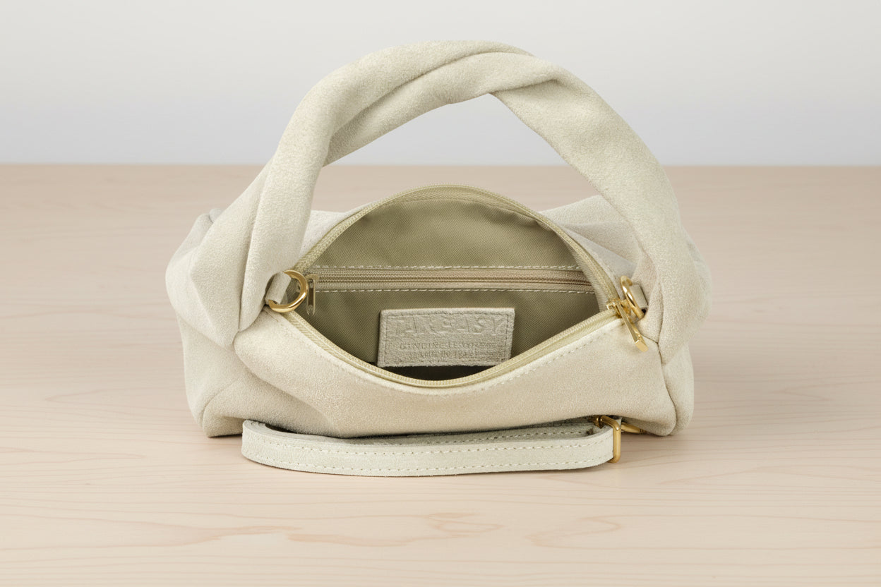 Internal side of Made in Italy bag, 